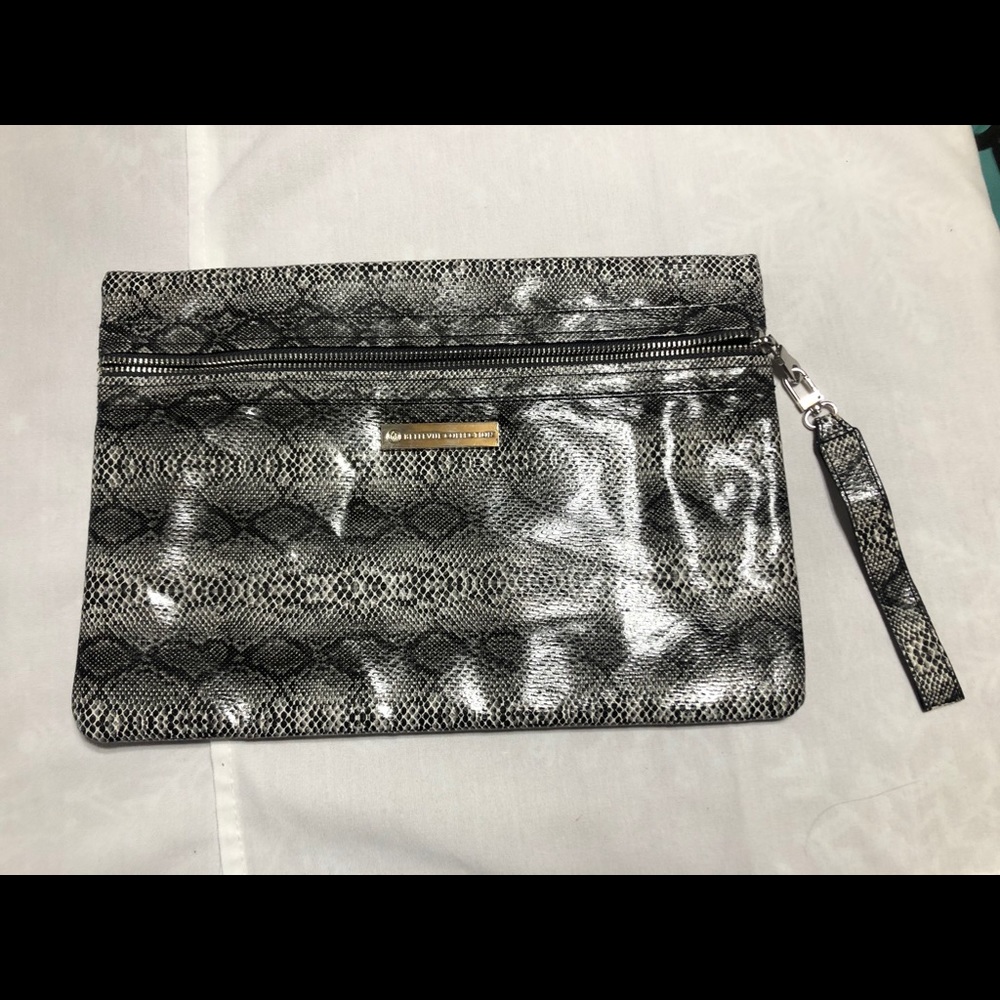 Bellevue Collection Snakeskin Clutch